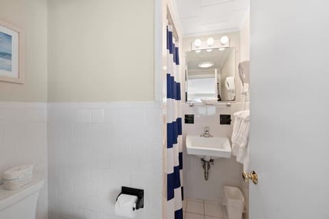 Partial Ocean View Studio w/ Kitchenette & Shared Deck (105)