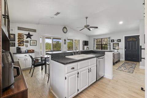 Hawthorne Retreat w/ Waterfront Fire Pit!