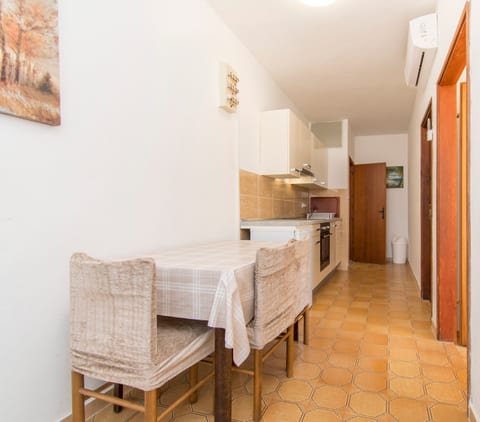 Apartment Tina - Unit 377201-13