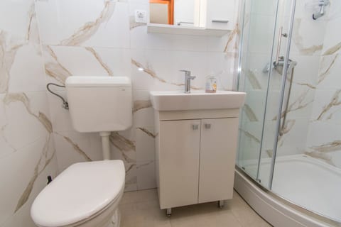 Apartment Tina - Unit 377202-13
