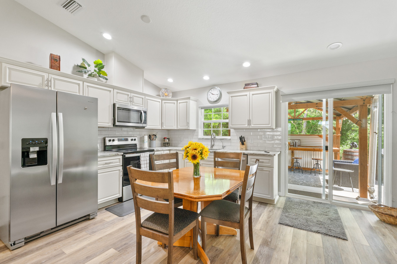 dunnellon-dream-pool-fire-pit-and-outdoor-bar/