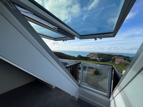 Galahad’s Uninterrupted Sea views
