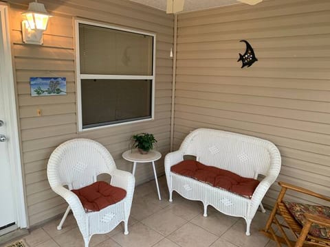Cozy home, Between Lake Sumter & Brownwood!