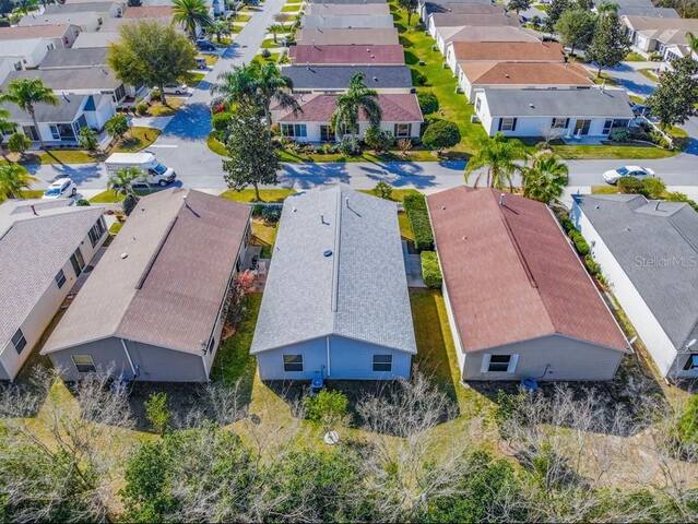 Cozy home, Right Next Door to Lake Sumter Square! - The Villages