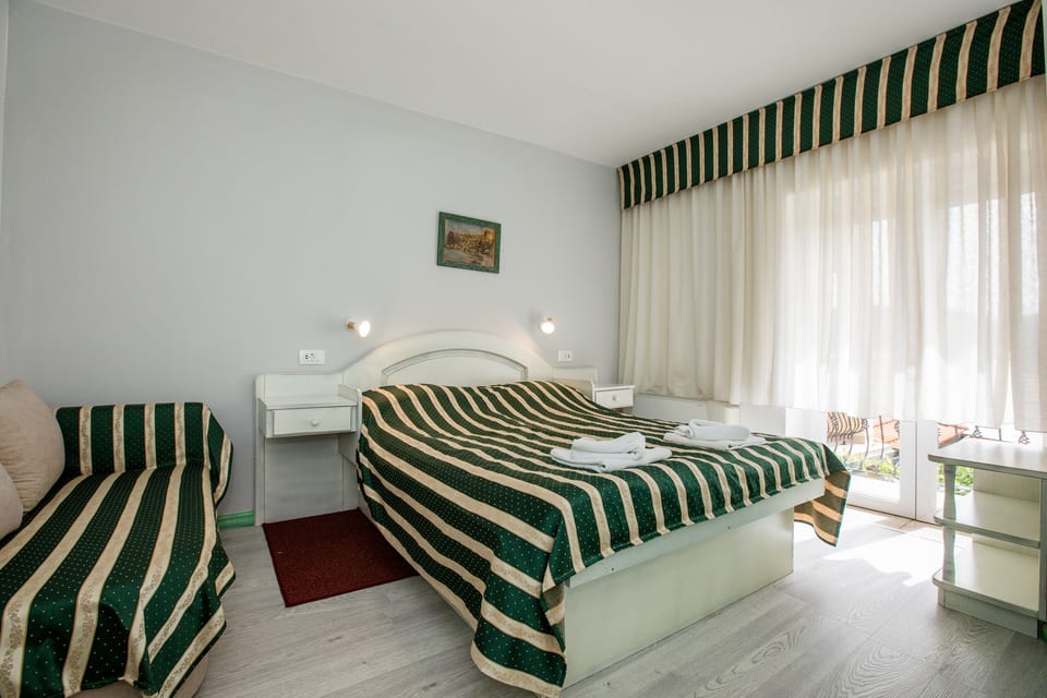 Apartments and Rooms Vitomir - Unit 377145-13