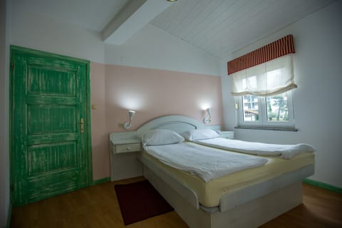 Apartments and Rooms Vitomir - Unit 377162-13