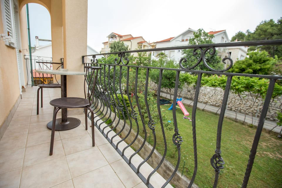 Apartments and Rooms Vitomir - Unit 377167-13