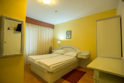 Apartments and Rooms Vitomir - Unit 377167-13