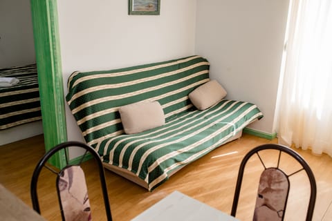 Apartments and Rooms Vitomir - Unit 377170-13