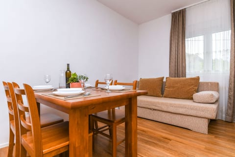Apartments Mirjana - Unit 377132-13