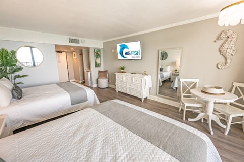 Beautiful Bedroom with Amazing Views 🌊☀️