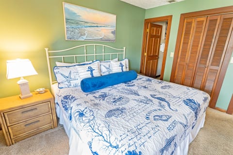 Shipwatch Pointe II K205 - 2 Bedroom