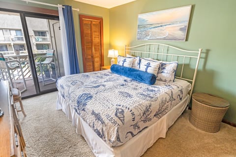 Shipwatch Pointe II K205 - 2 Bedroom