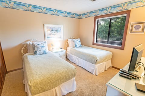 Shipwatch Pointe II K205 - 2 Bedroom