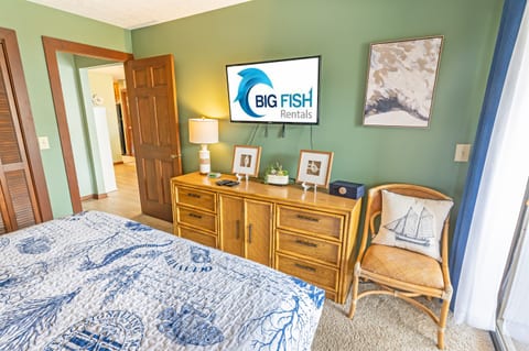 Shipwatch Pointe II K205 - 2 Bedroom