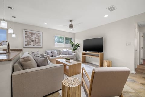 Pool Home-Close to Beach/St Pete