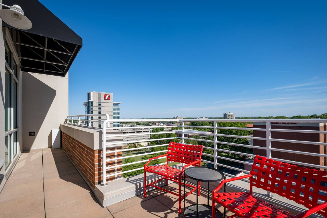 Luxury at River Market - Little Rock Luxury at River Market - Little Rock