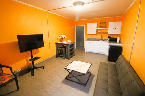 The Catherine at 1611 Residences