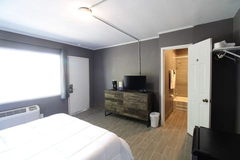 The Grand at 1611 Residences