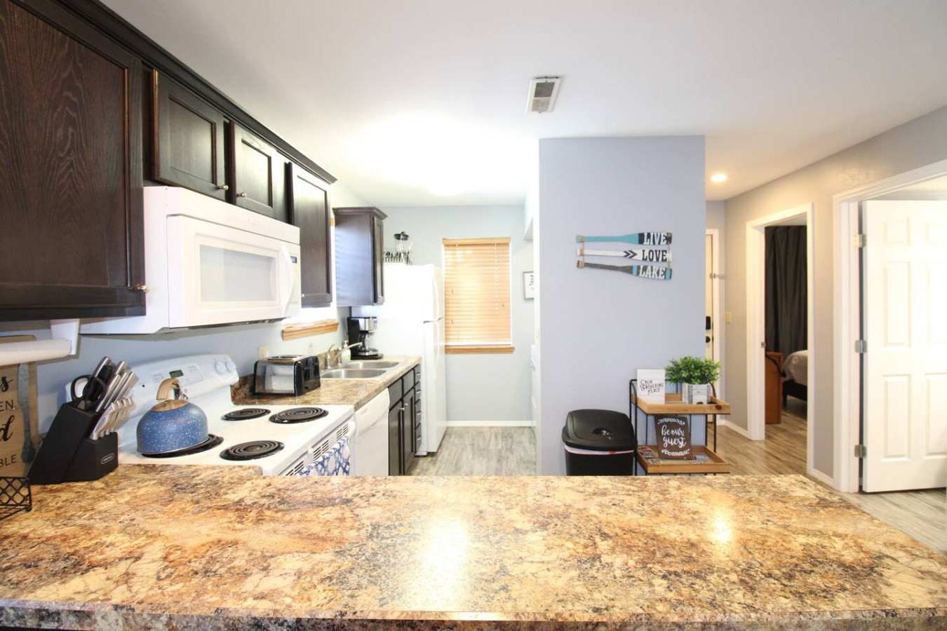 condo-next-door-to-sdc/