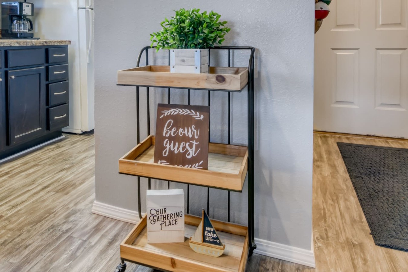 condo-next-door-to-sdc/