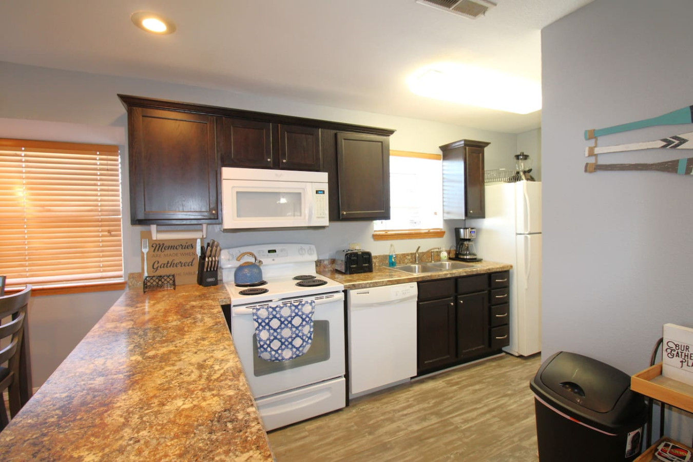 condo-next-door-to-sdc/