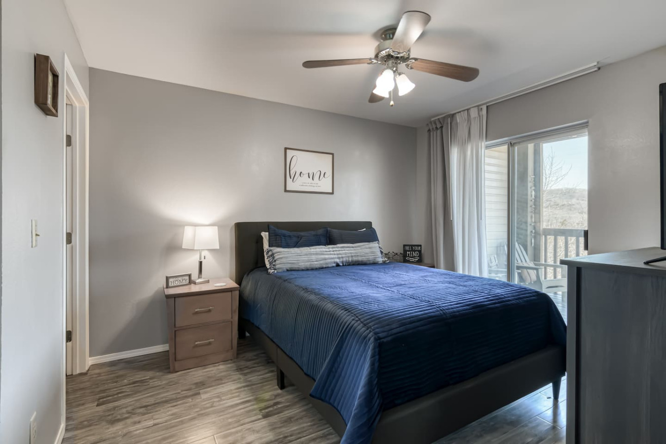 condo-next-door-to-sdc/