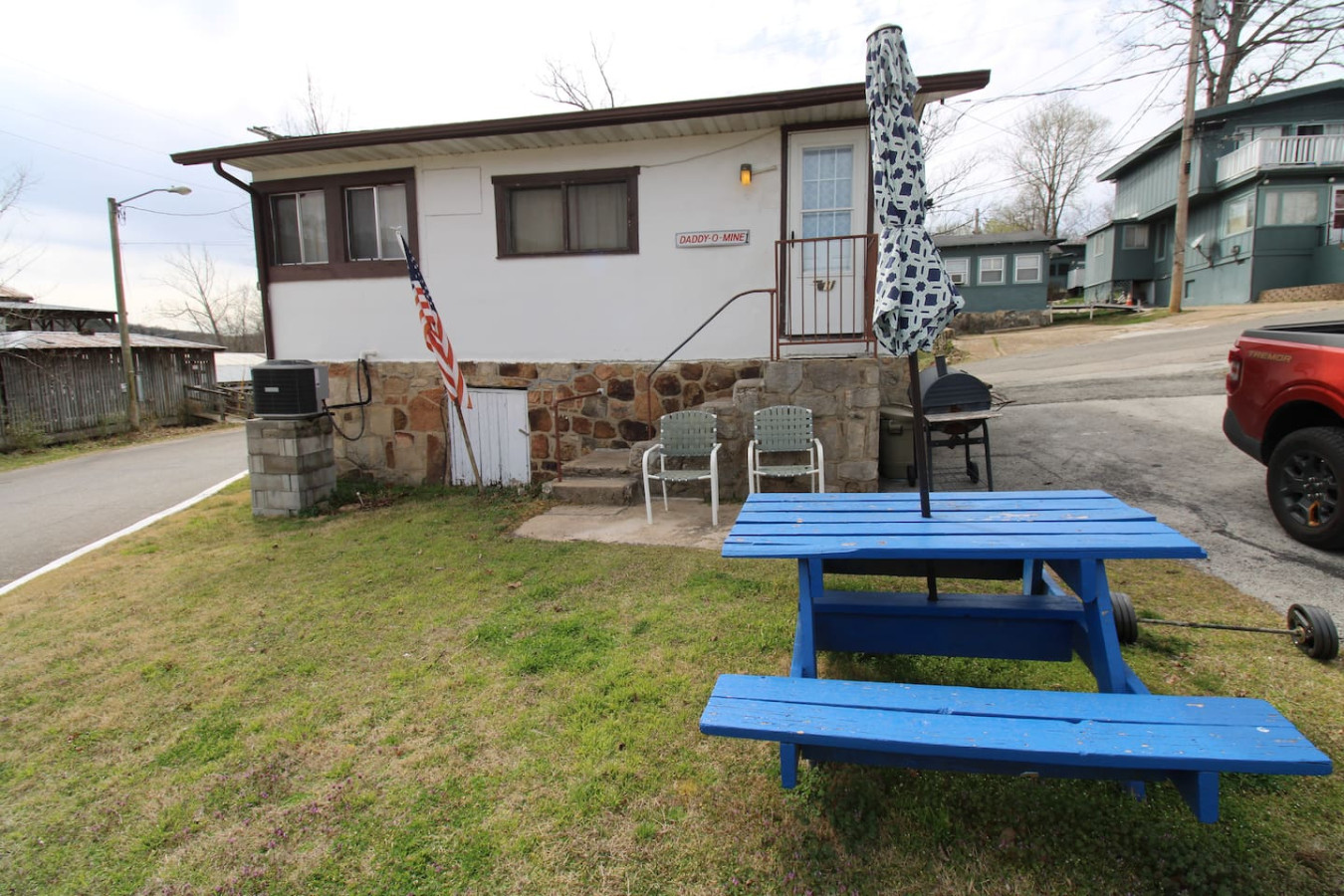 daddyomine-at-duck-harbor-resort/