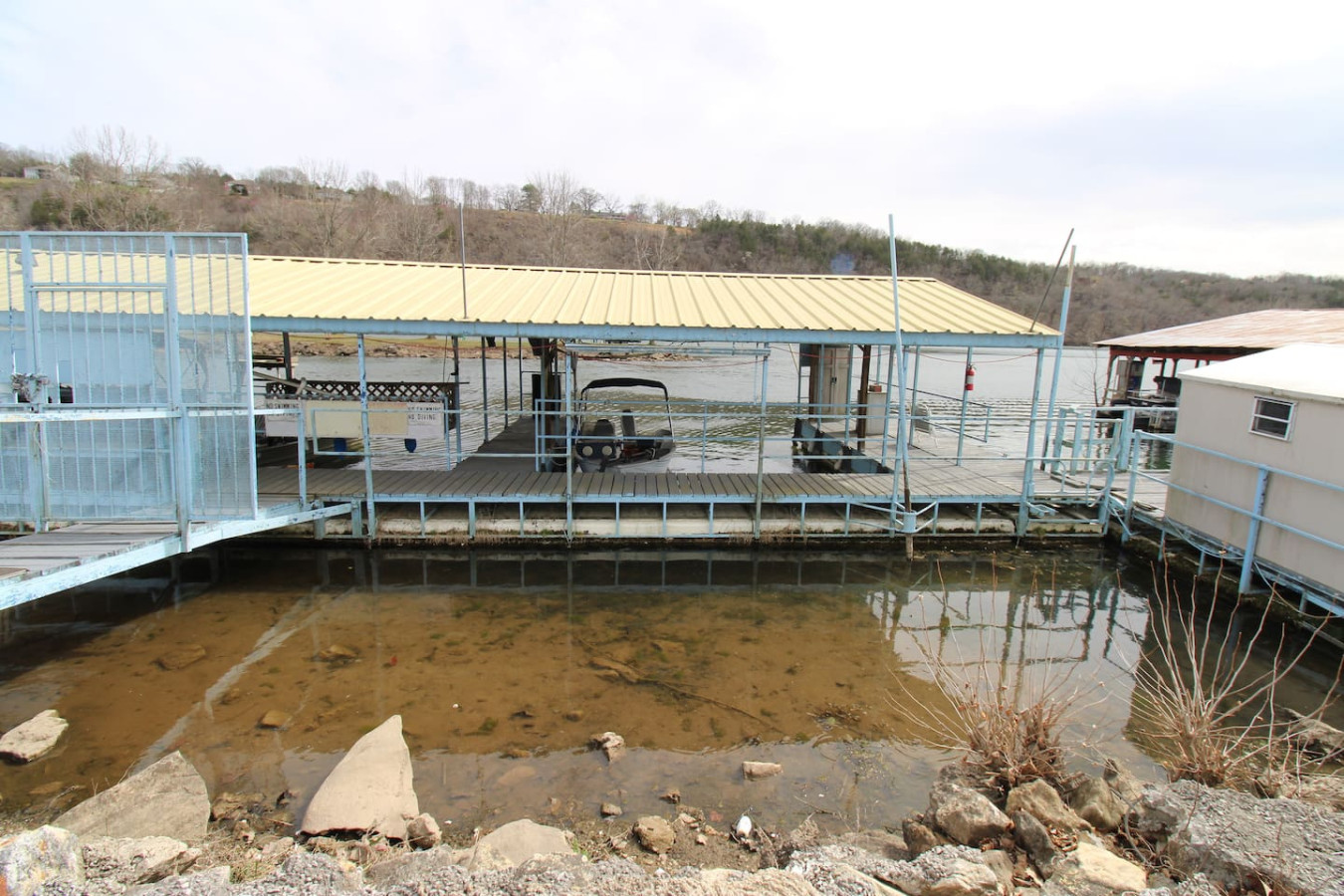 sonny-boy-at-duck-harbor-resort/