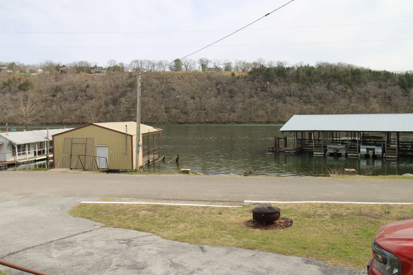 sonny-boy-at-duck-harbor-resort/