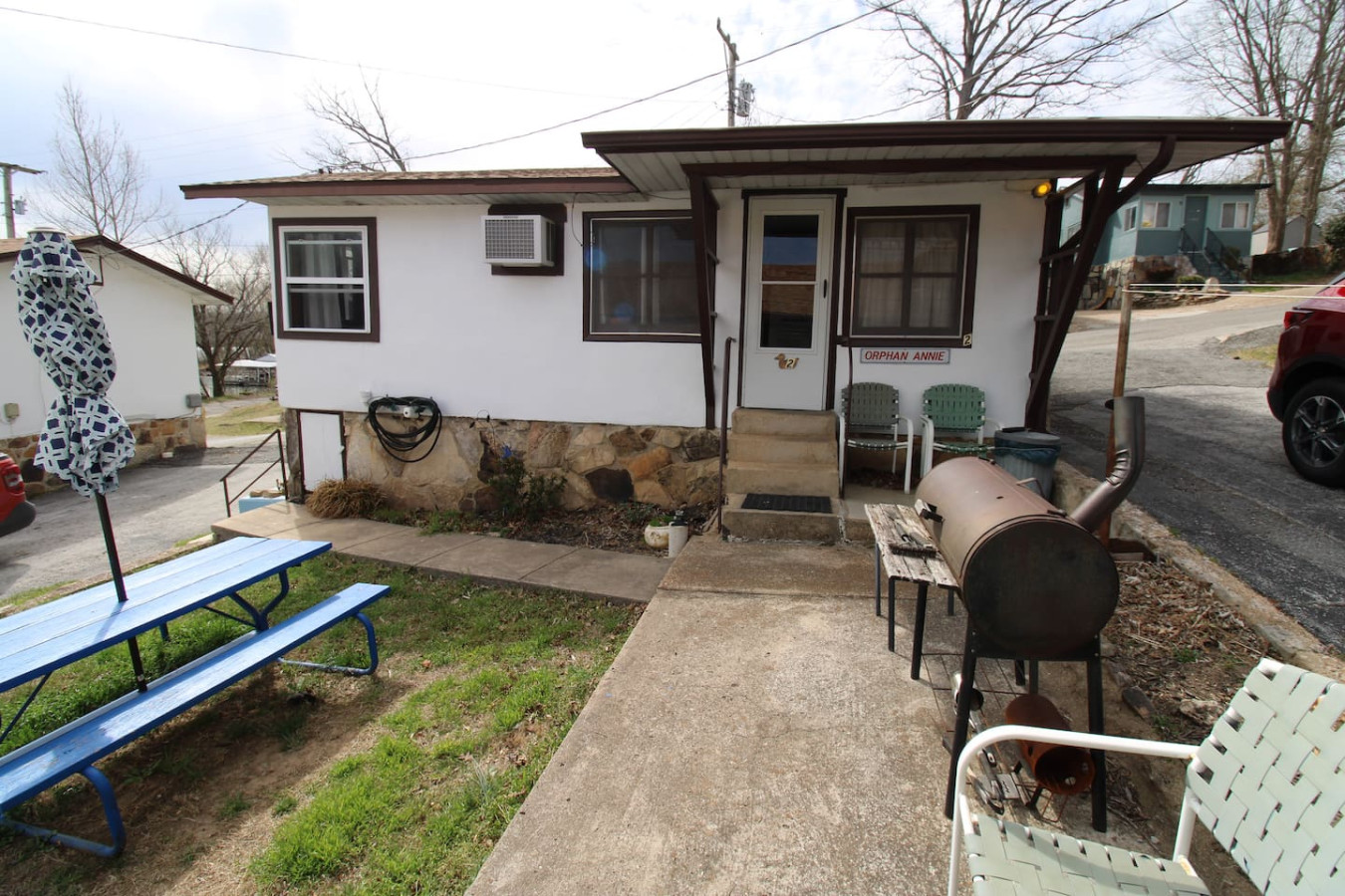 orphan-annie-at-duck-harbor/