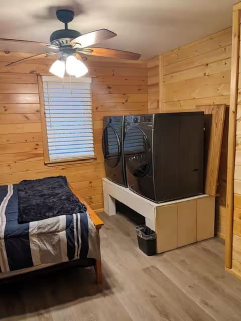 Tug Hill, Fisherman's Paradise, Rural and Quiet - Downstairs