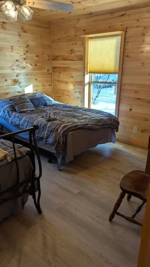 Tug Hill, Fisherman's Paradise, Rural and Quiet - Whole Home
