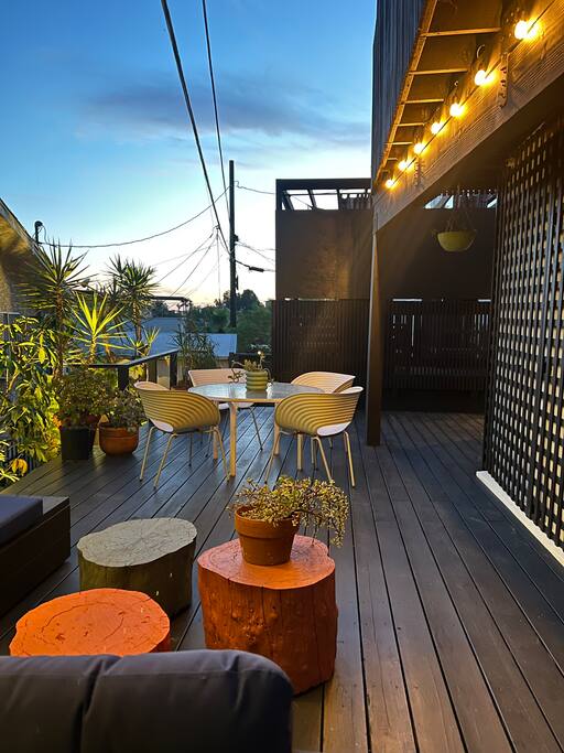 Private Patio|Walk to Sunset