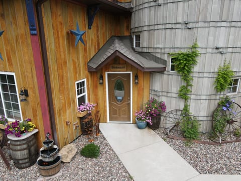 Guest Entrance to the barn and shared spaces.
