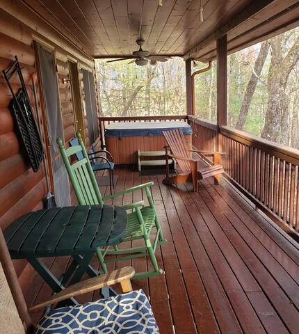 What A View from the Hot Tub! WiFi & Ping-pong! - Blue Ridge