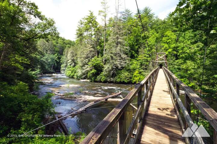 What A View from the Hot Tub! WiFi & Ping-pong! - Blue Ridge