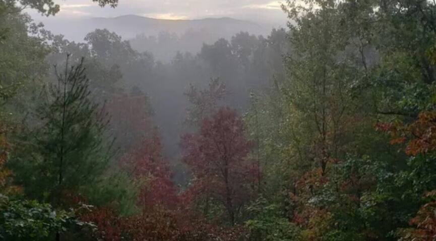 What A View from the Hot Tub! WiFi & Ping-pong! - Blue Ridge