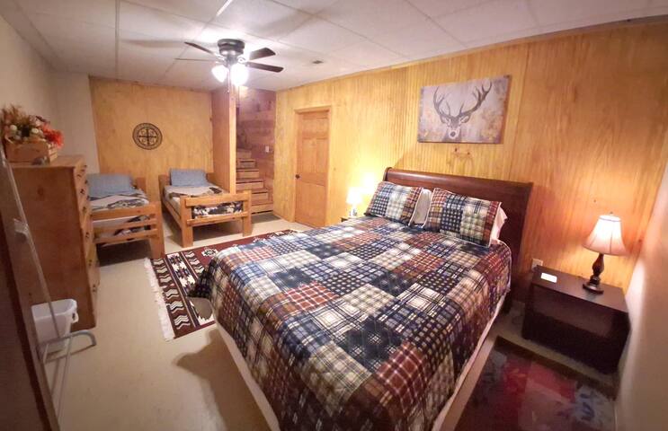 What A View from the Hot Tub! WiFi & Ping-pong! - Blue Ridge