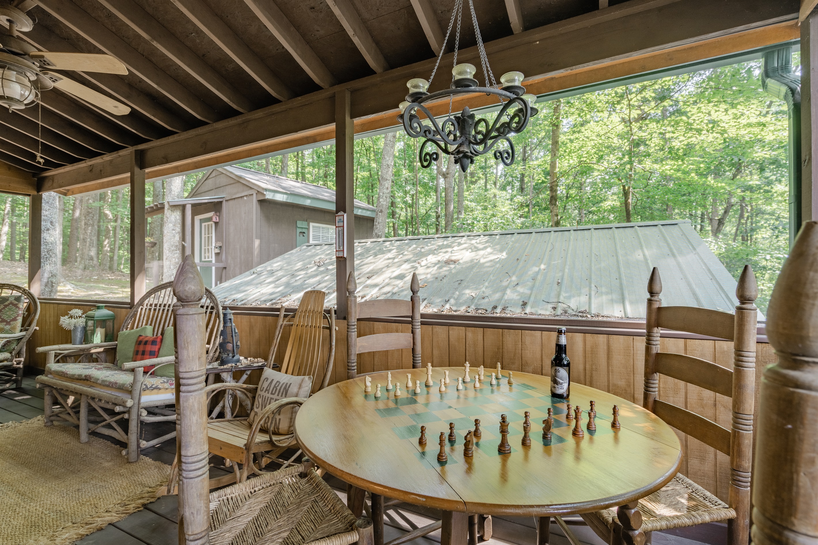 Home Away Chalet - Ellijay