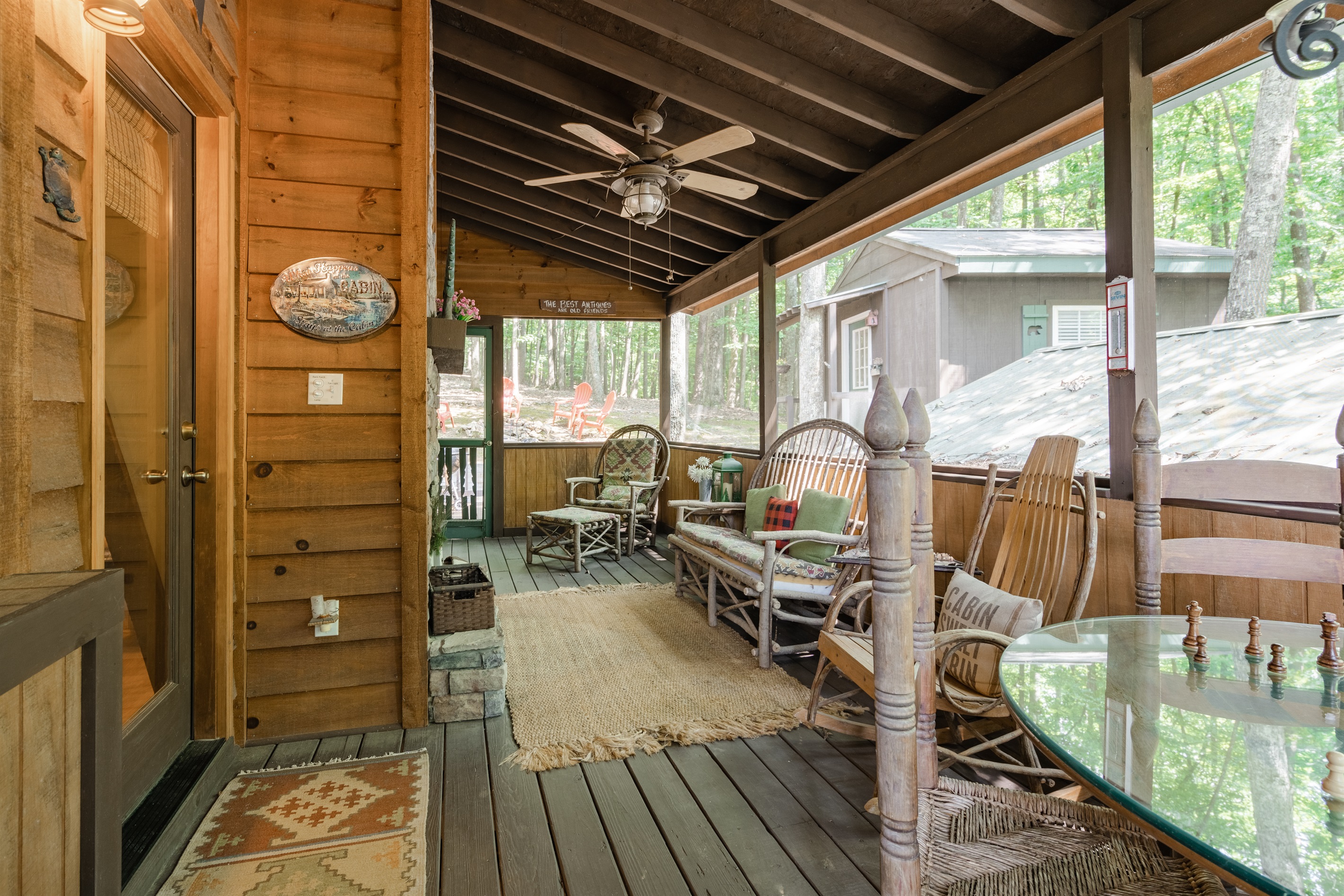 Home Away Chalet - Ellijay