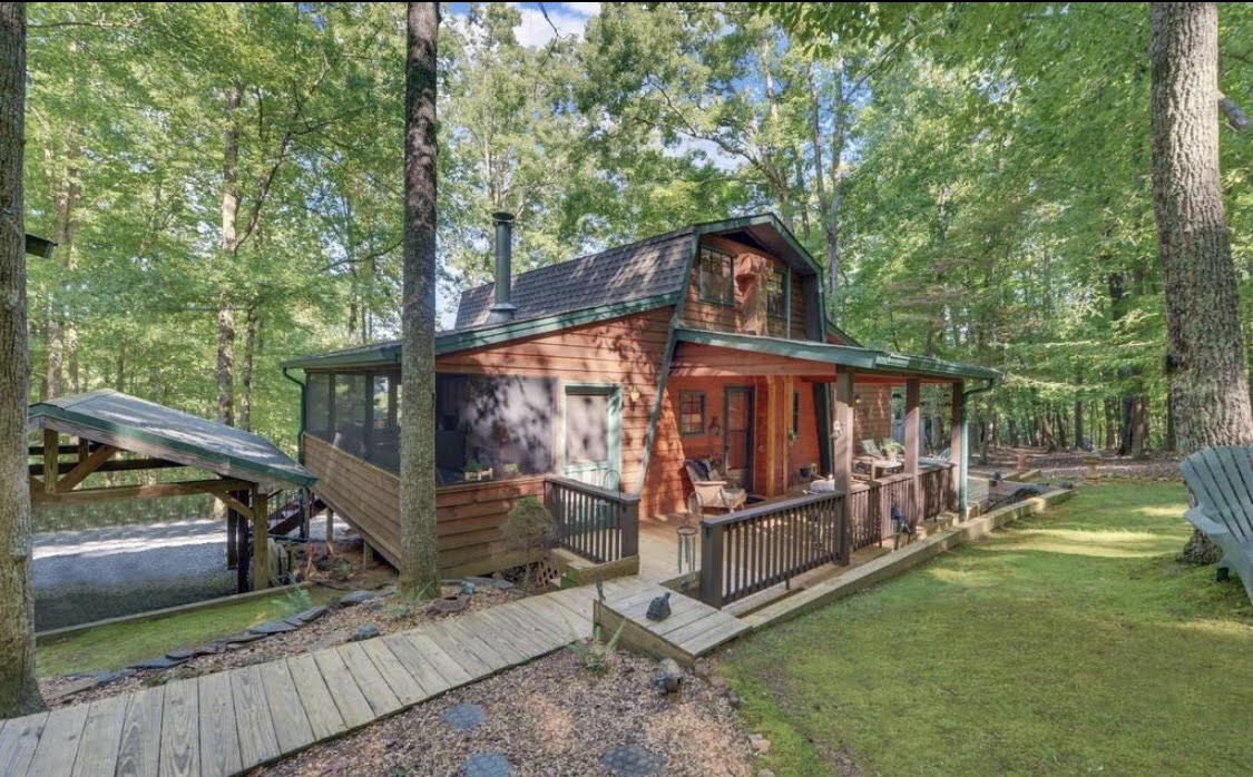 Home Away Chalet - Ellijay