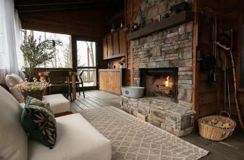 Screened in patio