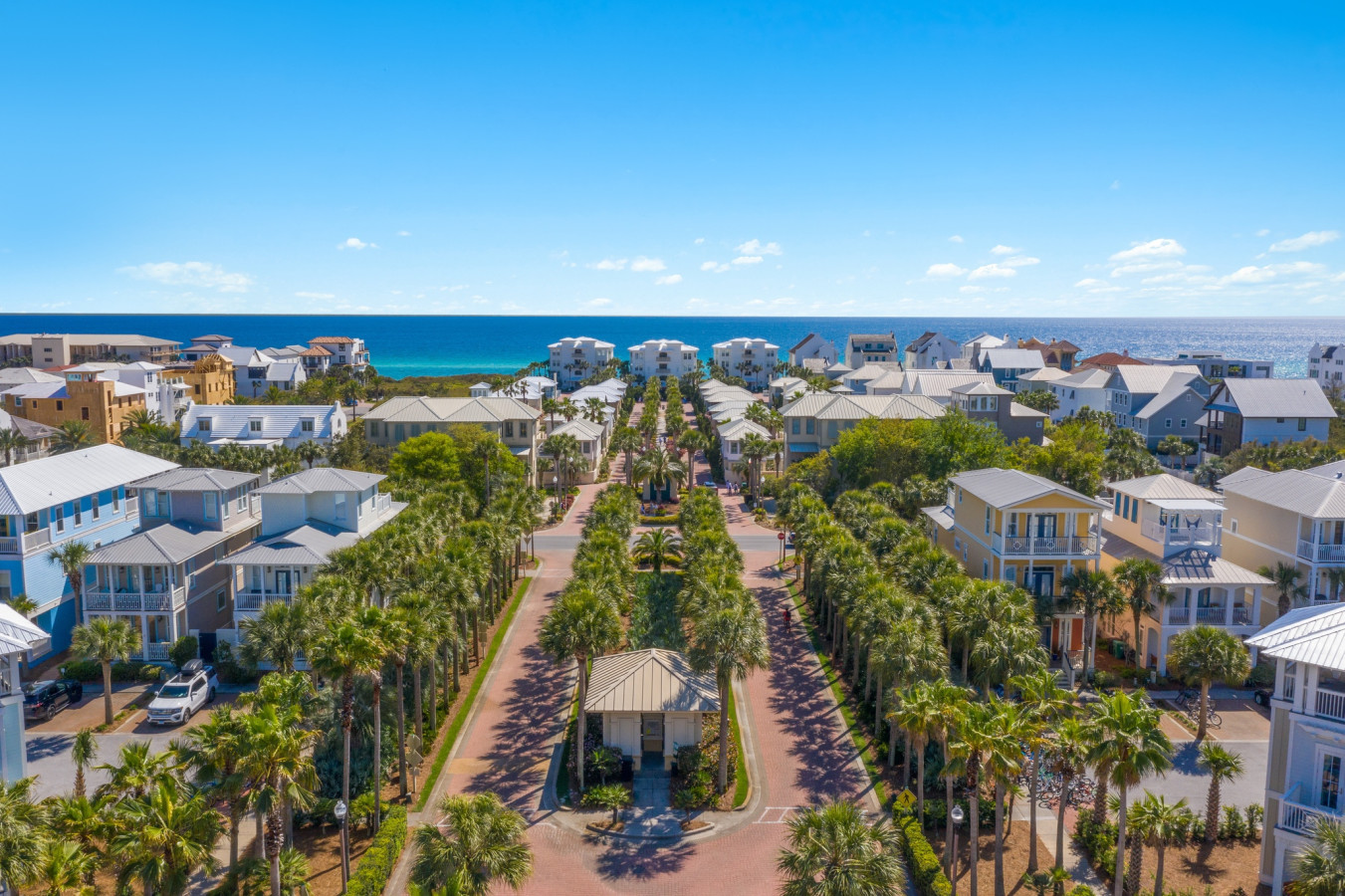 Stroll down the palm-lined promenade of Seacrest Beach, leading you straight to the turquoise waters and sugar-white sands of the Gulf.