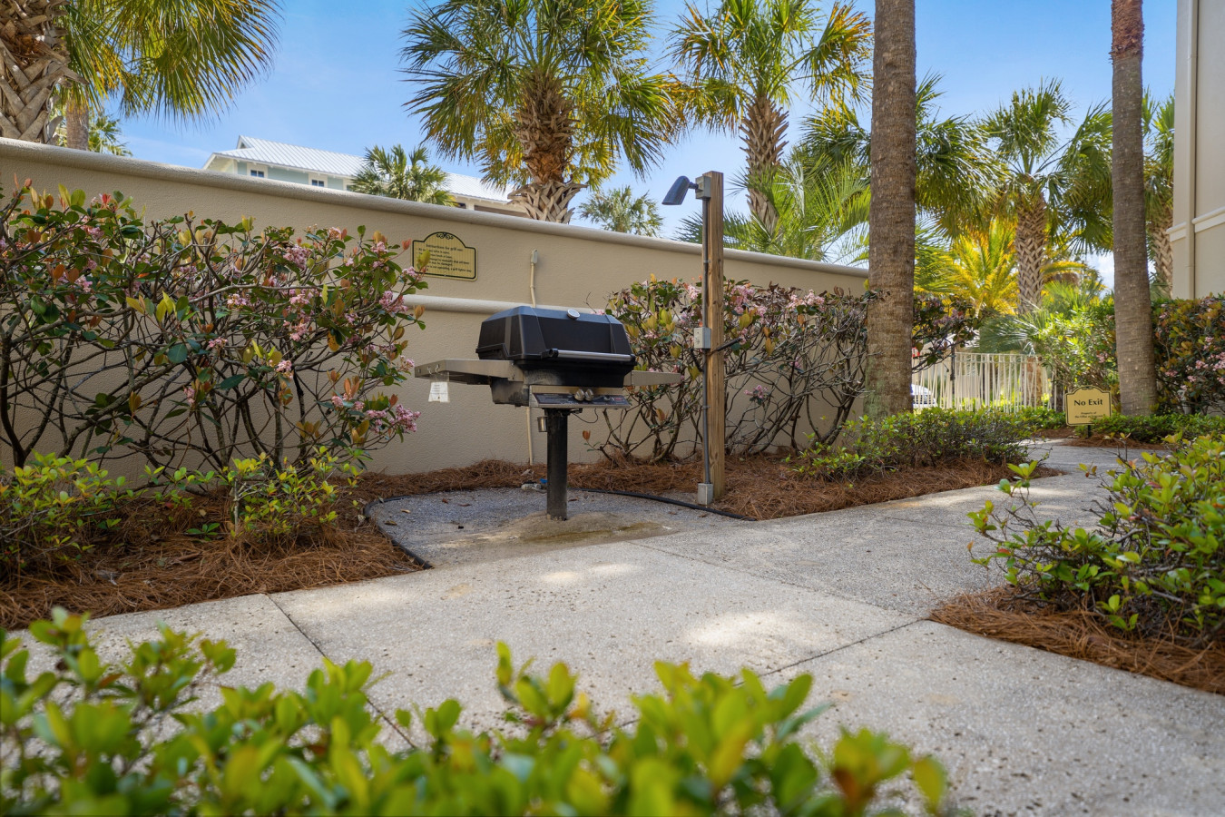 Fire up the grill and enjoy a barbecue in the tropical outdoor picnic area surrounded by palms and blooming shrubs.