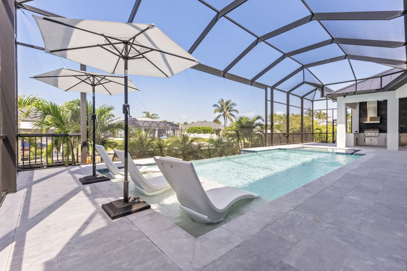 Modern Luxury Oasis w/ Pool - Cape Coral