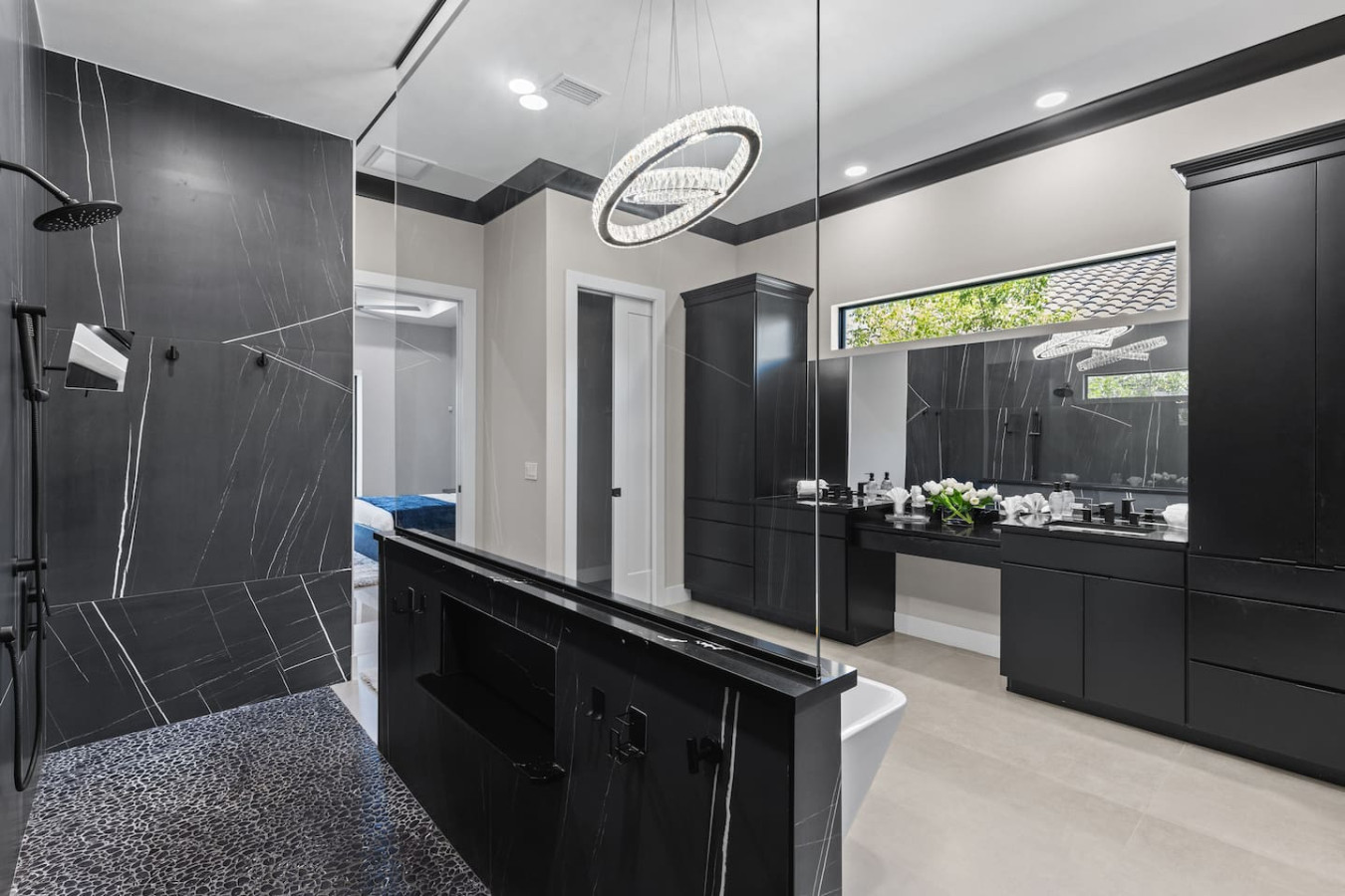 Modern Luxury Oasis w/ Pool - Cape Coral