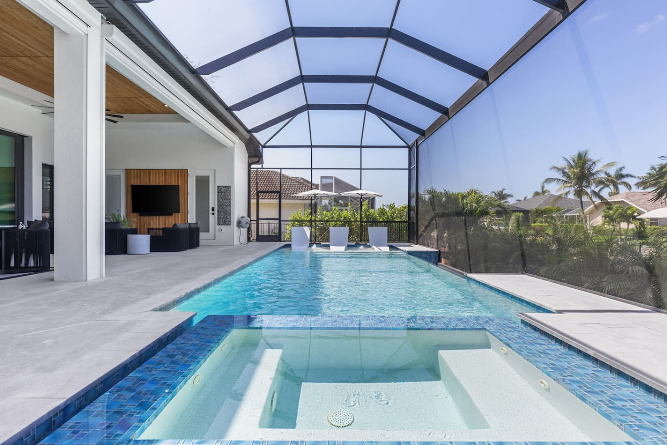 Modern Luxury Oasis w/ Pool - Cape Coral