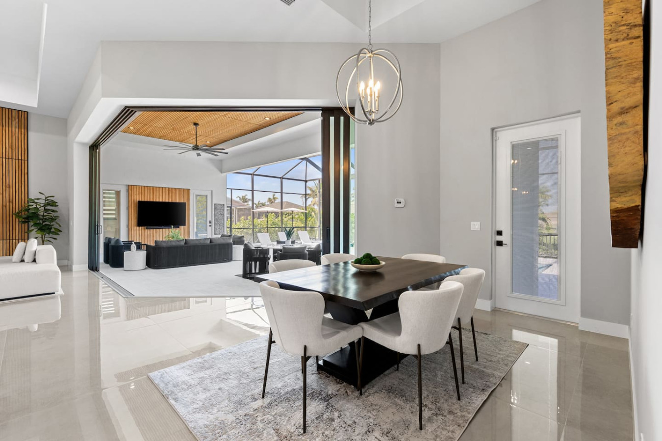 Modern Luxury Oasis w/ Pool - Cape Coral