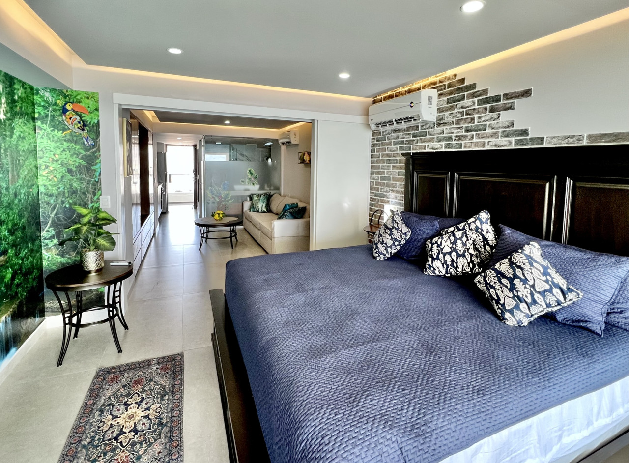 Sweet dreams in our king-size oasis